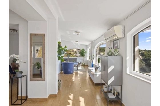 Villa in Benissa(La Fustera) zu verkaufen, Espace de vie 284 m², + Fussbodenheizung, Klimaanlage, Terrain 1143 m², 5 Chambres &agrave; coucher, 4 Badezimmer, Pool, ref.: CPS-EXCLBEN849-10