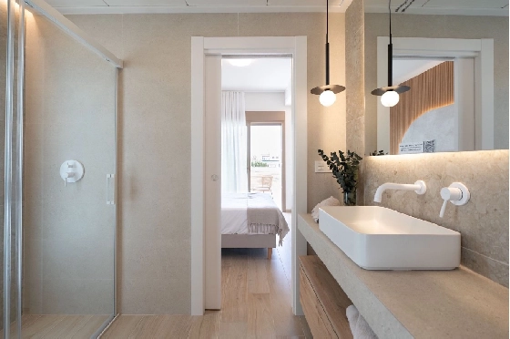 Eck-Reihenhaus in Los Alcazares zu verkaufen, Espace de vie 146 m², Zustand Erstbezug, Klimaanlage, Terrain 177 m², 3 Chambres &agrave; coucher, 2 Badezimmer, Pool, ref.: HA-LAN-480-Q01-13