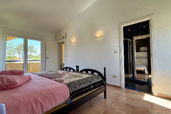 Villa in Els Poblets zu verkaufen, Espace de vie 383 m², Baujahr 2002, Zustand gepflegt, + Fussbodenheizung, Klimaanlage, Terrain 1821 m², 3 Chambres &agrave; coucher, 3 Badezimmer, Pool, ref.: RG-1126-21