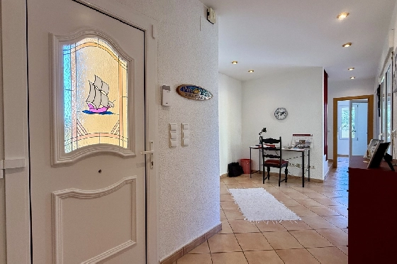 Villa in Els Poblets zu verkaufen, Espace de vie 383 m², Baujahr 2002, Zustand gepflegt, + Fussbodenheizung, Klimaanlage, Terrain 1821 m², 3 Chambres &agrave; coucher, 3 Badezimmer, Pool, ref.: RG-1126-5