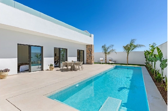 Villa in Los Alcazares zu verkaufen, Espace de vie 198 m², Zustand Erstbezug, Klimaanlage, Terrain 235 m², 3 Chambres &agrave; coucher, 2 Badezimmer, Pool, ref.: HA-LAN-501-E01-28