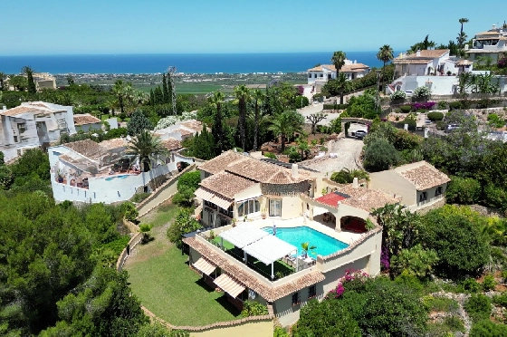 Villa in Pego - Monte Pego(Rafol) zu verkaufen, Espace de vie 259 m², Baujahr 1990, + Zentralheizung, Klimaanlage, Terrain 2400 m², 4 Chambres &agrave; coucher, 3 Badezimmer, Pool, ref.: JS-1026-1