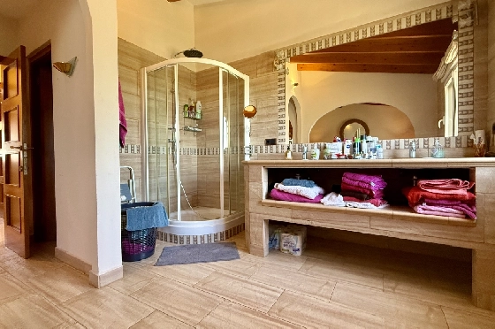 Villa in Pego - Monte Pego(Rafol) zu verkaufen, Espace de vie 259 m², Baujahr 1990, + Zentralheizung, Klimaanlage, Terrain 2400 m², 4 Chambres &agrave; coucher, 3 Badezimmer, Pool, ref.: JS-1026-17