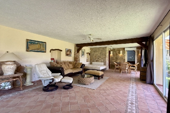 Villa in Pego - Monte Pego(Rafol) zu verkaufen, Espace de vie 259 m², Baujahr 1990, + Zentralheizung, Klimaanlage, Terrain 2400 m², 4 Chambres &agrave; coucher, 3 Badezimmer, Pool, ref.: JS-1026-21