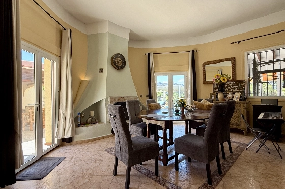 Villa in Pego - Monte Pego(Rafol) zu verkaufen, Espace de vie 259 m², Baujahr 1990, + Zentralheizung, Klimaanlage, Terrain 2400 m², 4 Chambres &agrave; coucher, 3 Badezimmer, Pool, ref.: JS-1026-9