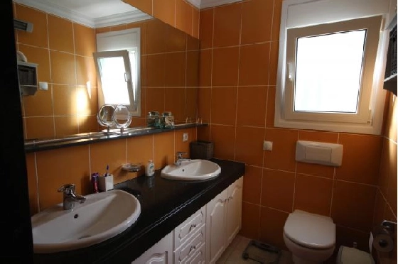 Sommerhaus in Oliva(San Pere) zur Ferienvermietung, Espace de vie 170 m², Baujahr 2005, Zustand neuwertig, + Fussbodenheizung, Klimaanlage, Terrain 900 m², 3 Chambres &agrave; coucher, 2 Badezimmer, Pool, ref.: V-1415-10
