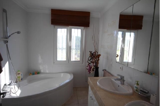 Sommerhaus in Oliva(San Pere) zur Ferienvermietung, Espace de vie 170 m², Baujahr 2005, Zustand neuwertig, + Fussbodenheizung, Klimaanlage, Terrain 900 m², 3 Chambres &agrave; coucher, 2 Badezimmer, Pool, ref.: V-1415-14