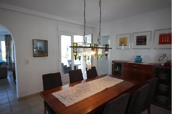 Sommerhaus in Oliva(San Pere) zur Ferienvermietung, Espace de vie 170 m², Baujahr 2005, Zustand neuwertig, + Fussbodenheizung, Klimaanlage, Terrain 900 m², 3 Chambres &agrave; coucher, 2 Badezimmer, Pool, ref.: V-1415-4