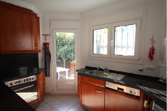 Sommerhaus in Oliva(San Pere) zur Ferienvermietung, Espace de vie 170 m², Baujahr 2005, Zustand neuwertig, + Fussbodenheizung, Klimaanlage, Terrain 900 m², 3 Chambres &agrave; coucher, 2 Badezimmer, Pool, ref.: V-1415-7